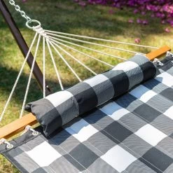 Single 36'' Quilted Fabric Hammock With Patented KD Space Saving Hammock Stand And Pillow Combo - Buffalo Plaid 11 Single 36'' Quilted Fabric Hammock With Patented KD Space Saving Hammock Stand And Pillow Combo - Buffalo Plaid -Boutique Hammock Shop comboqp36bcbw lifesyle3 xx
